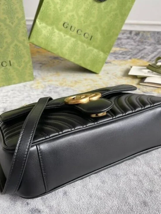 GUCCI Black Leather GG Marmont Shoulder Bag - Picture 6 of 9